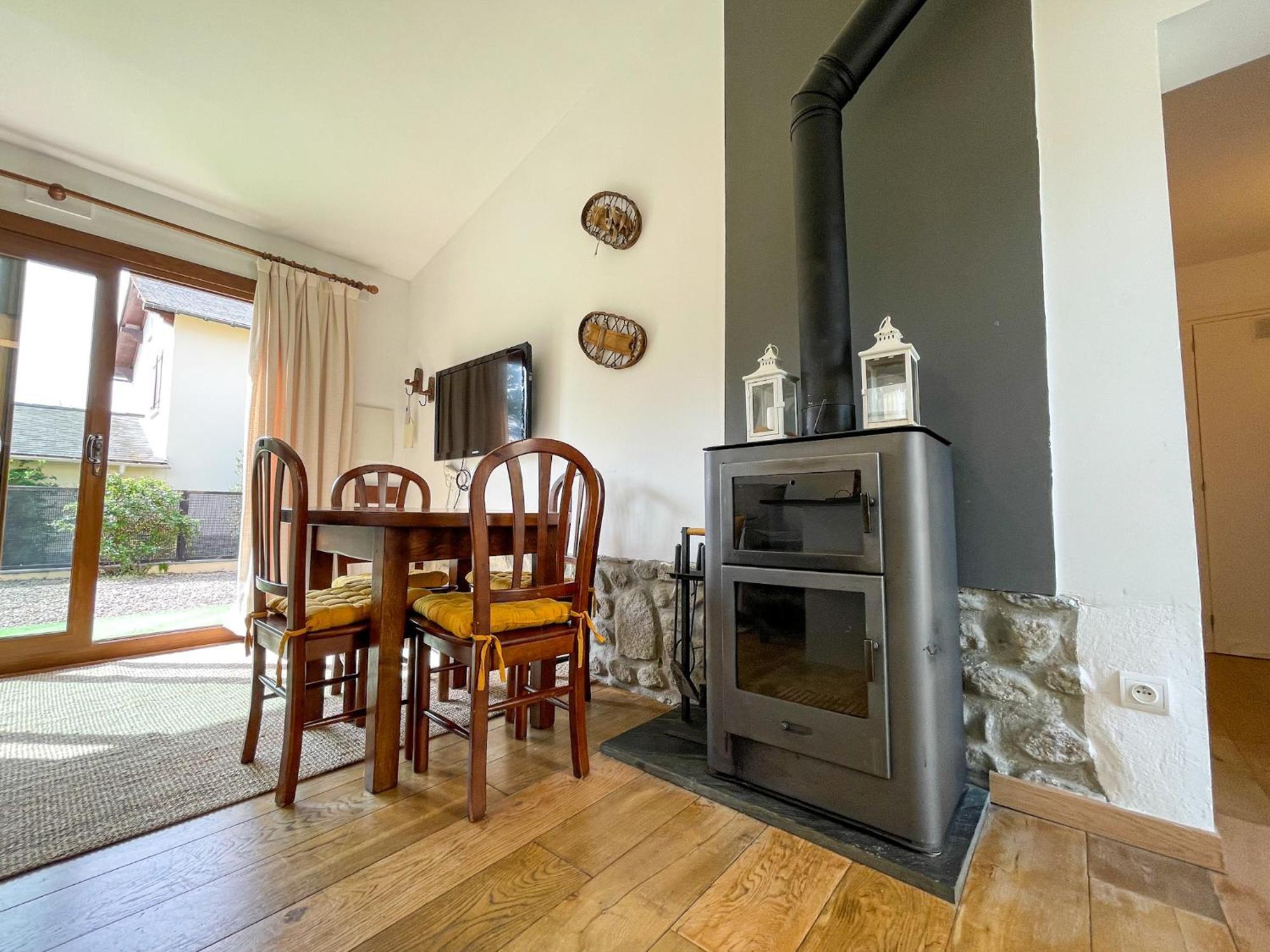 Villa Bonita Casa. Gran Jardin. Con Wifi. Bourg-Madame Esterno foto